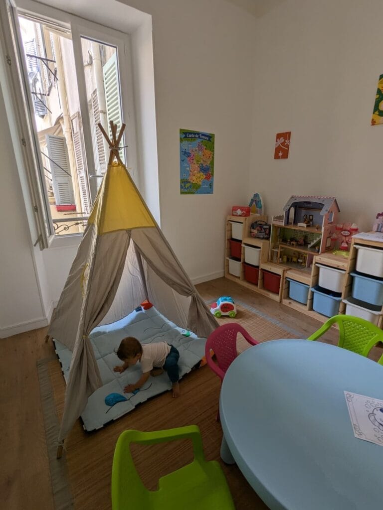 Famille Unique, association de soutien aux familles monoparentales à Nice – partenaire Parent Cool