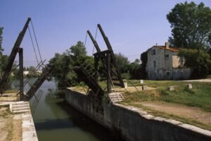 Pont Van Gogh Arles, pont emblématique peint par Van Gogh