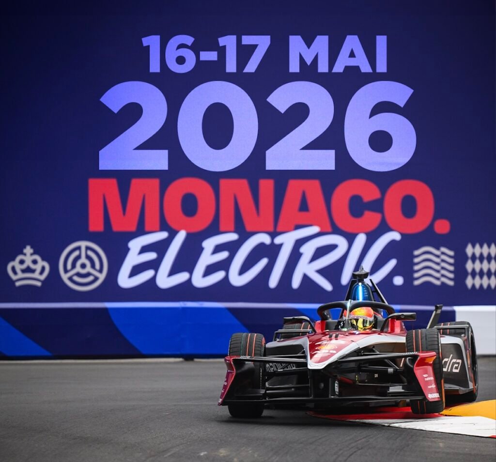 E-Prix Monaco famille avec enfants dans les tribunes et animations à Monaco