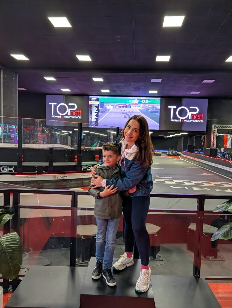 sortie famille box 98 monaco karting indoor bowling enfants