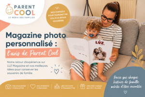 Une maman et son enfant feuillettent un magazine photo personnalisé LUZ Magazine, un souvenir de famille présenté par Parent Cool.